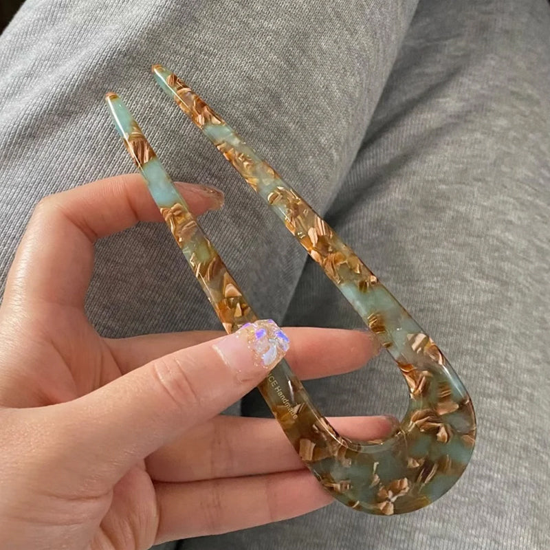 Elegans och hållning för dina raffinerade frisyrer