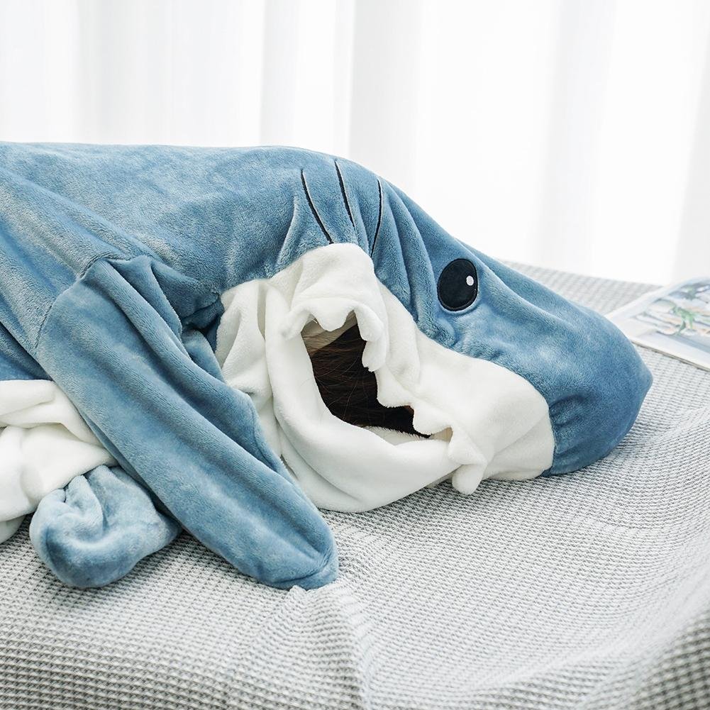 Shark Cover: Comfort and Fun Guaranteed! 